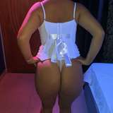 bellahotwifefree from onlyfans