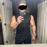 bigdaddyenergy40 from onlyfans