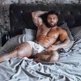 handsometroyxxl from onlyfans